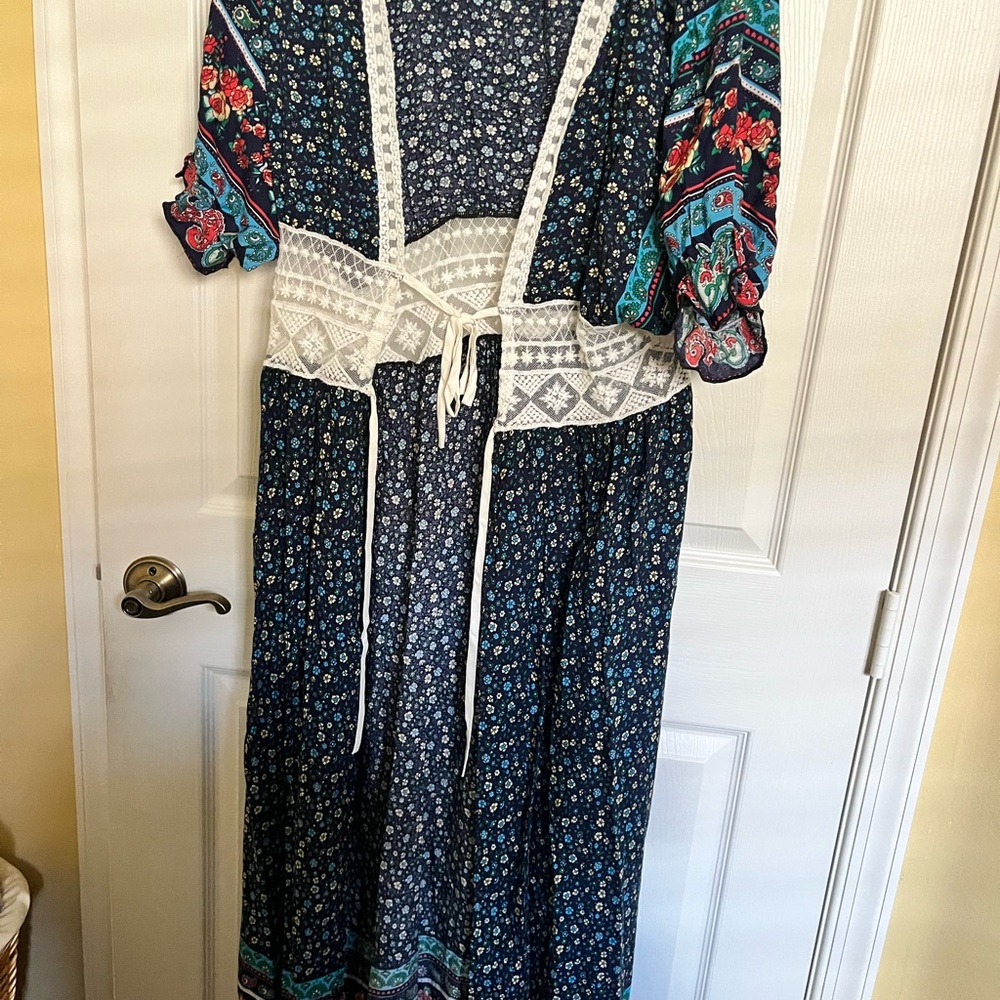 Floral Bohemian Maxi Dress with Lace Details